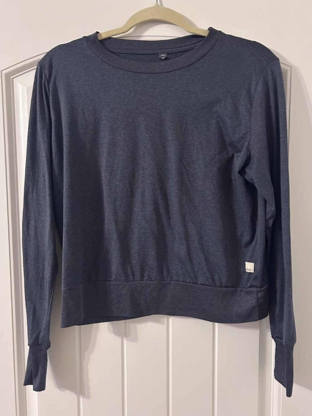 Vuori long sleeve tee